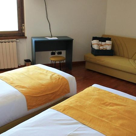 B&B La Casa Di Sirio Норчія Екстер'єр фото