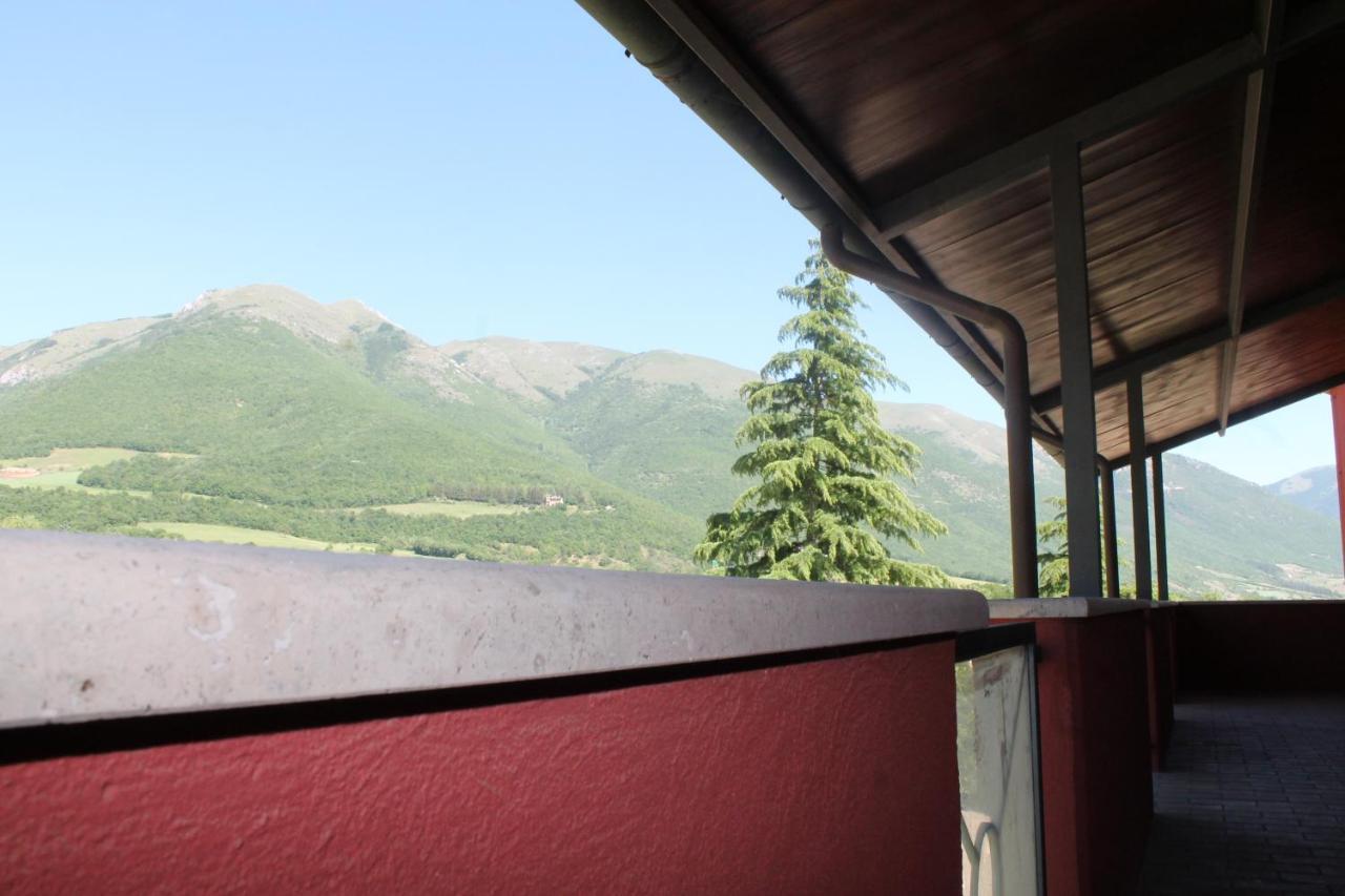 B&B La Casa Di Sirio Норчія Екстер'єр фото