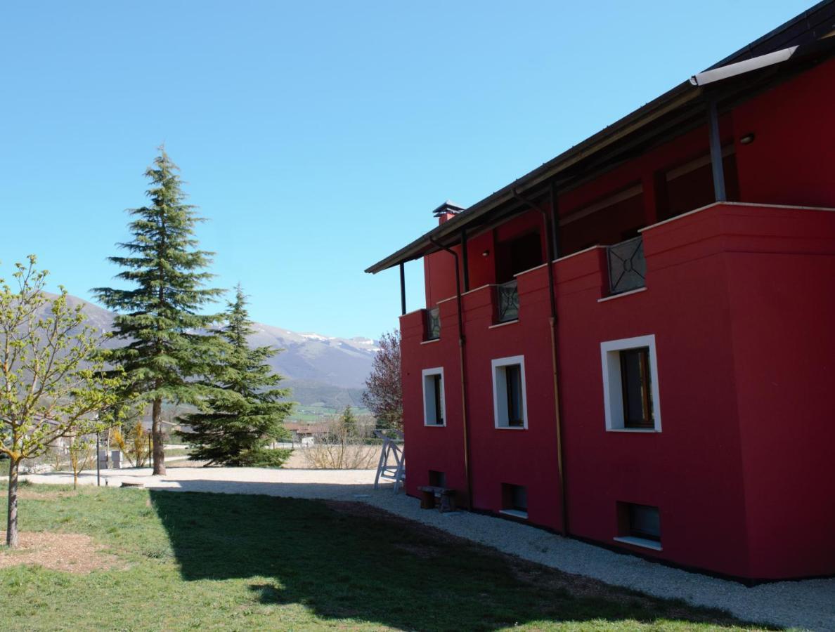 B&B La Casa Di Sirio Норчія Екстер'єр фото
